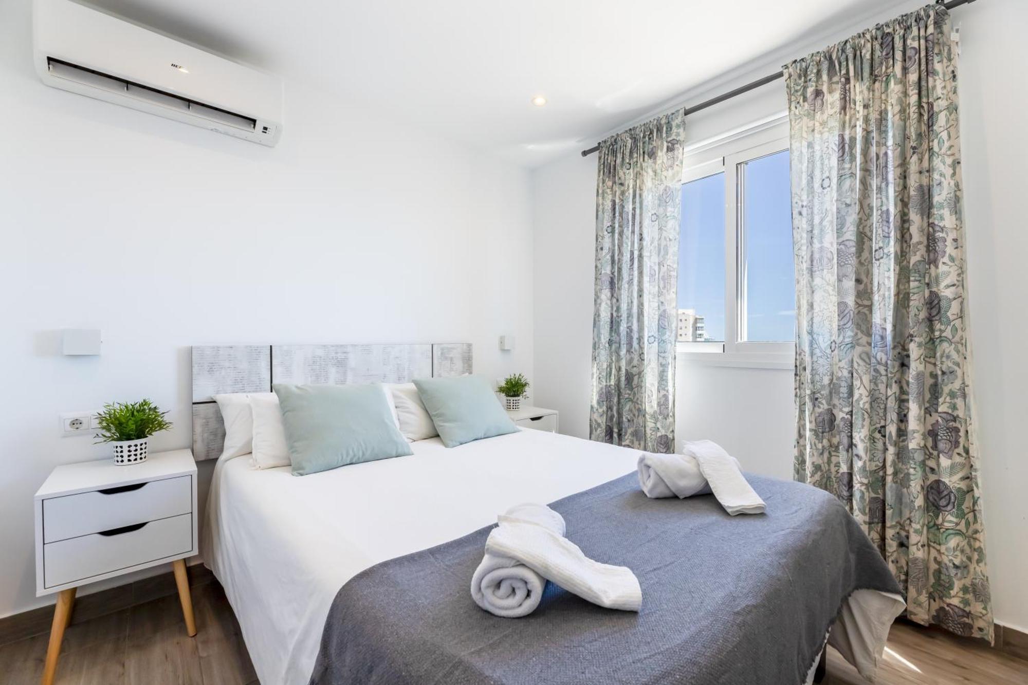 בנאלמדנה Vb Breathtaking Sea Views 1Bdr Apt מראה חיצוני תמונה